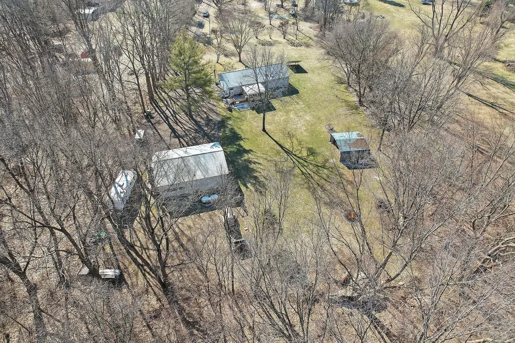 4827 W Paradise Road W Leroy Township MI 49015