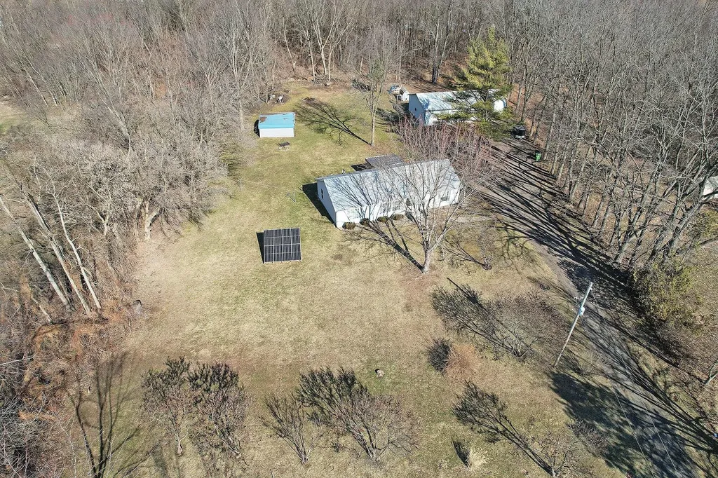 4827 W Paradise Road W Leroy Township MI 49015