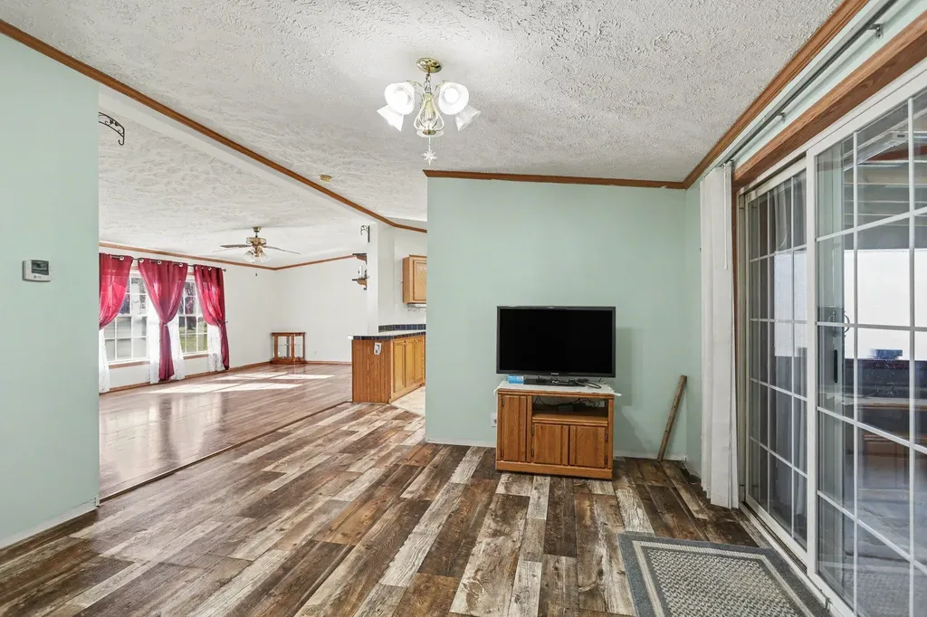 4827 W Paradise Road W Leroy Township MI 49015