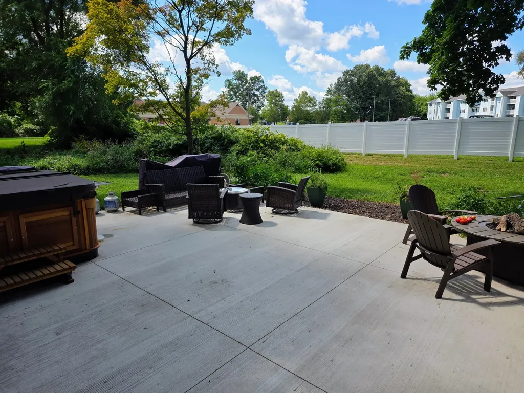 109 N Fountain Street Marshall City MI 49068