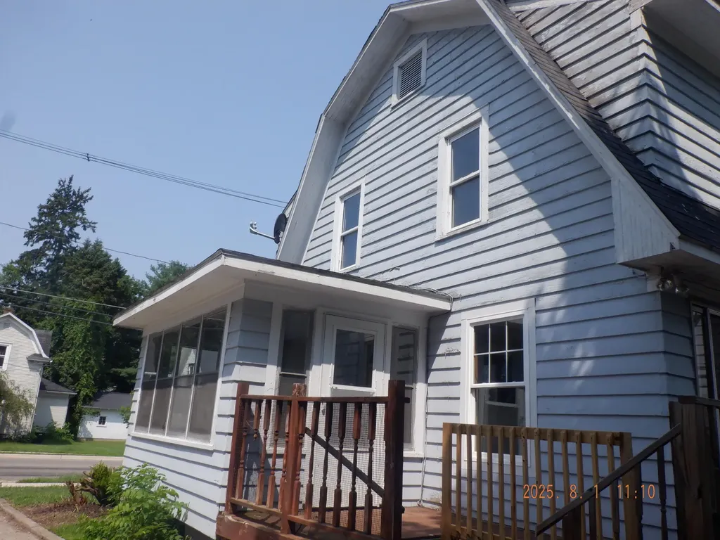 107 N Lakeview Avenue Sturgis City MI 49091