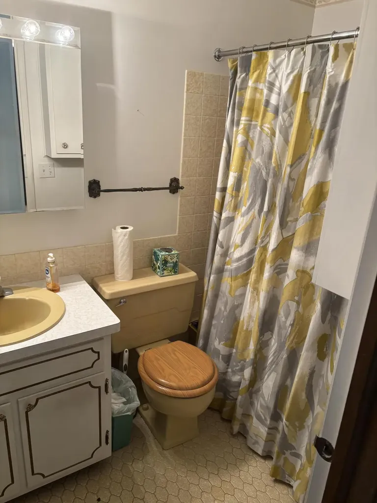 21421 Swafford Road Pennfield Charter Township MI 49017