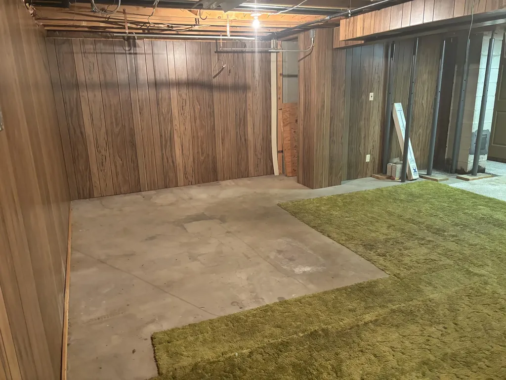 21421 Swafford Road Pennfield Charter Township MI 49017