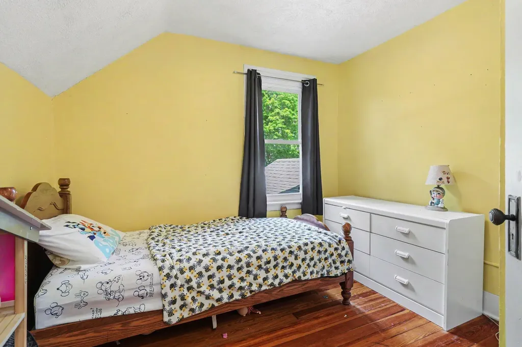 620 W Mansion Street Marshall City MI 49068
