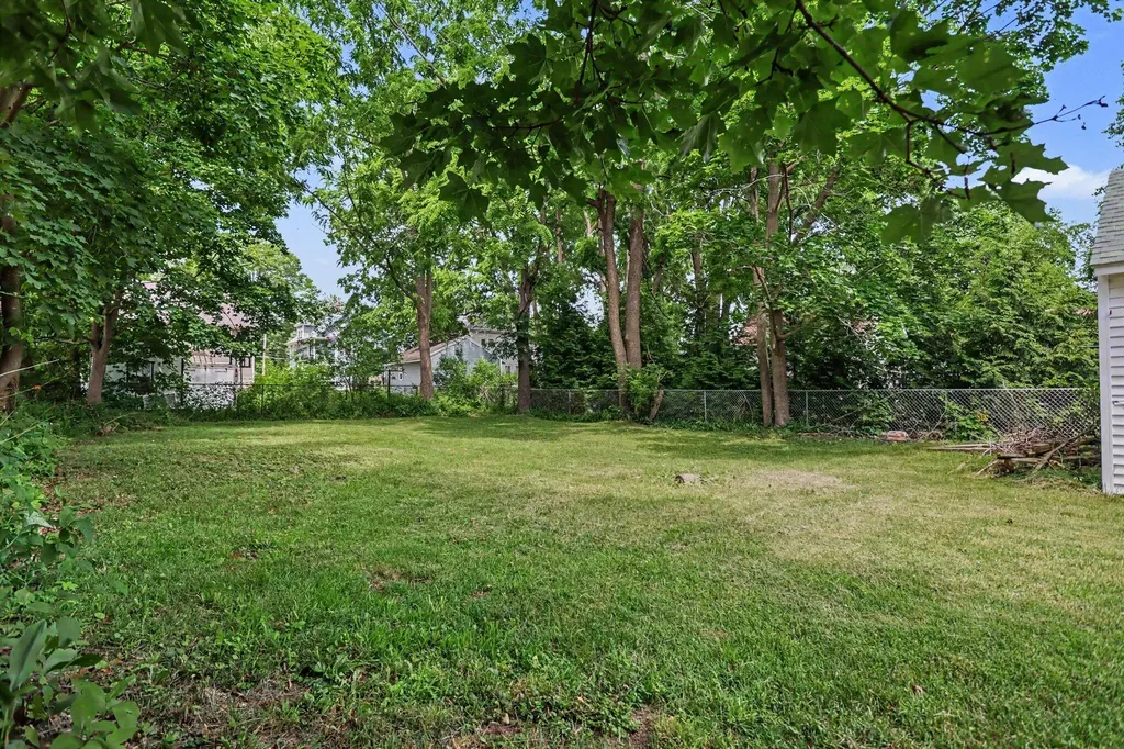 620 W Mansion Street Marshall City MI 49068