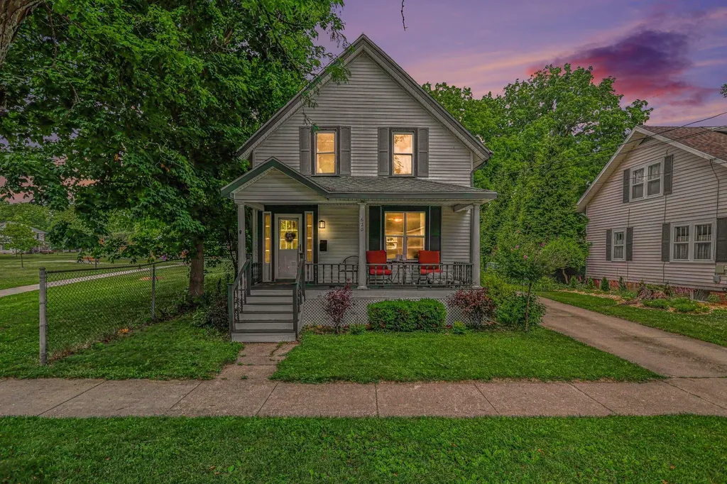 620 W Mansion Street Marshall City MI 49068