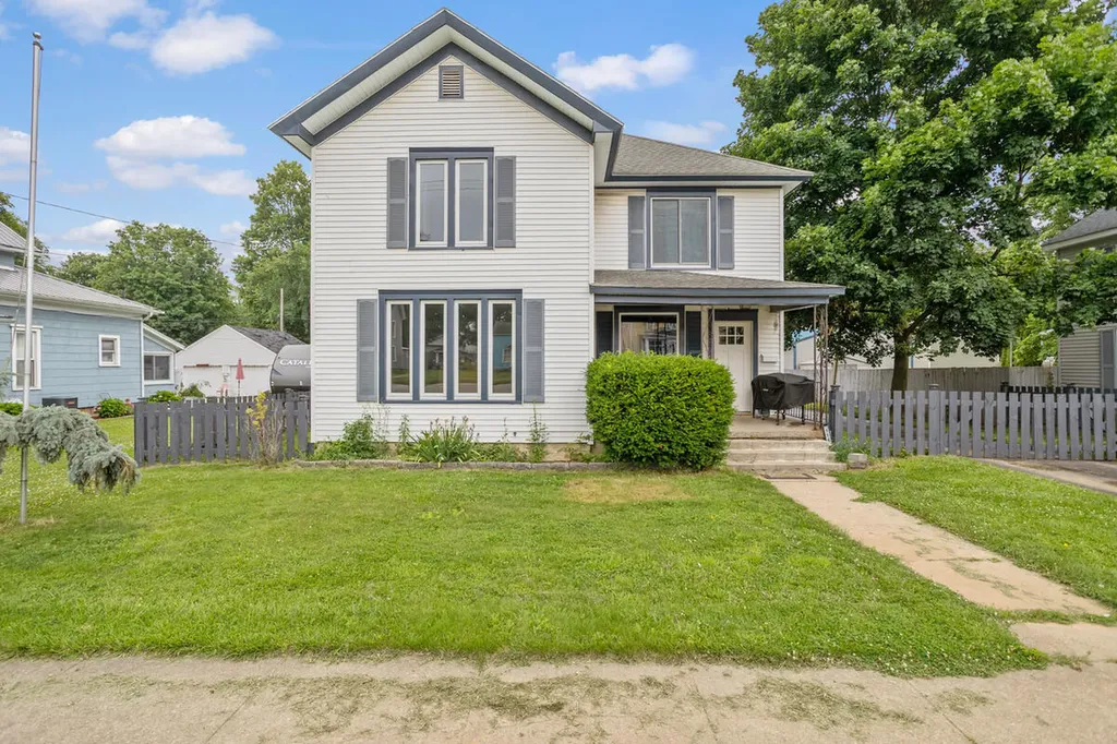 114 W Leigh Street Homer Village MI 49245