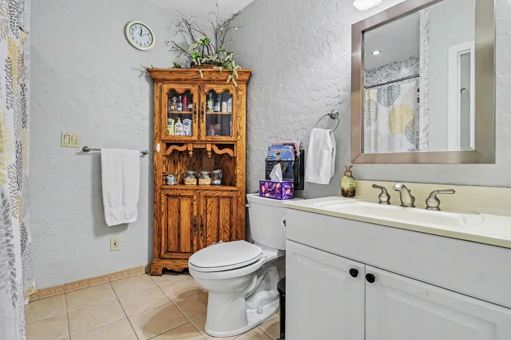 4182 Bristol Oaks Street Johnstown Township MI 49050