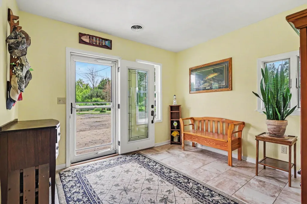 4182 Bristol Oaks Street Johnstown Township MI 49050