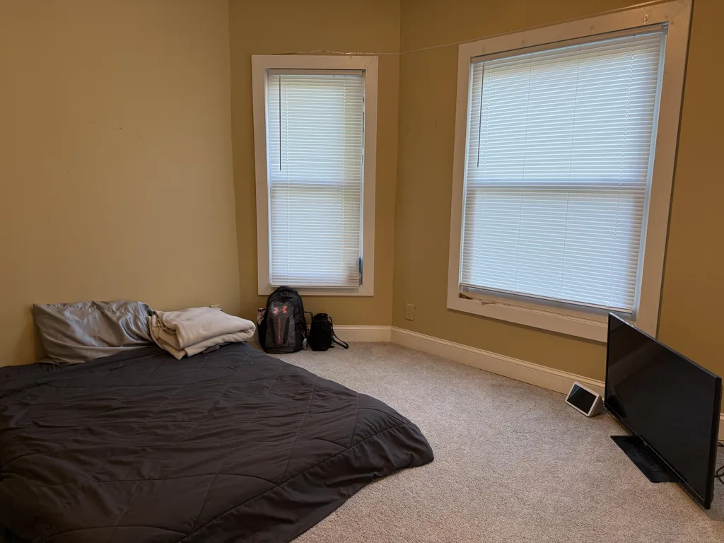 409 E Porter Street Albion City MI 49224