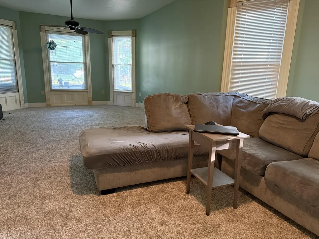 409 E Porter Street Albion City MI 49224
