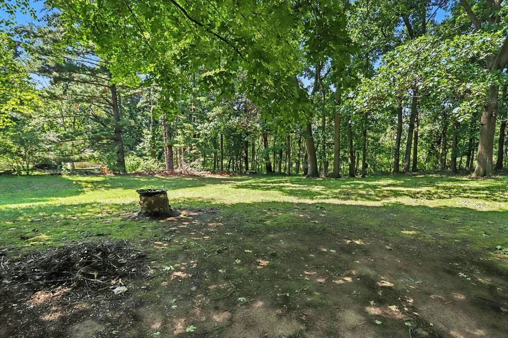 205 Highfield Road Marshall Township MI 49068