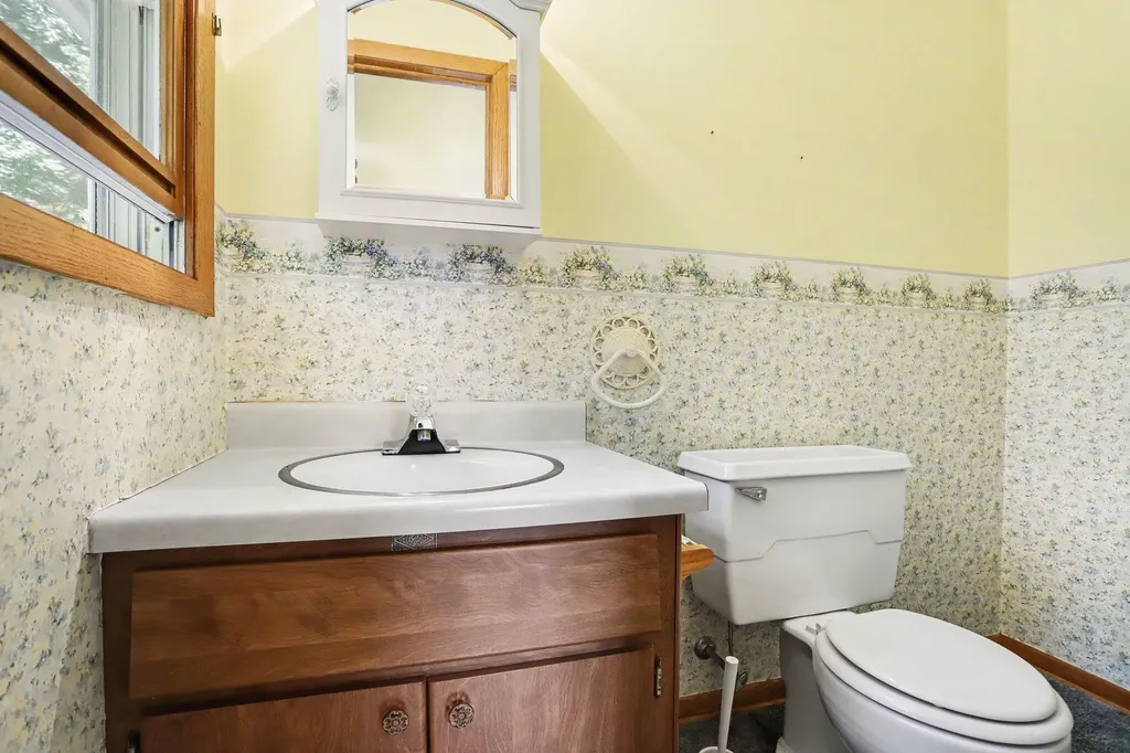 205 Highfield Road Marshall Township MI 49068