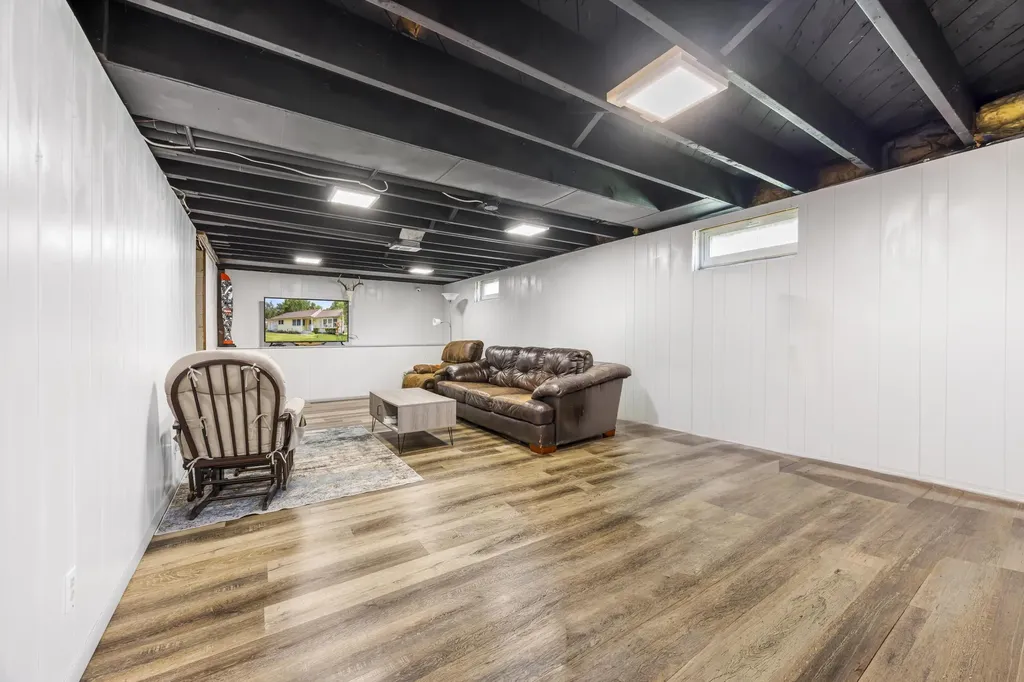 125 Oriole Drive Bedford Charter Township MI 49037