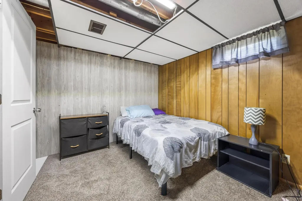 125 Oriole Drive Bedford Charter Township MI 49037