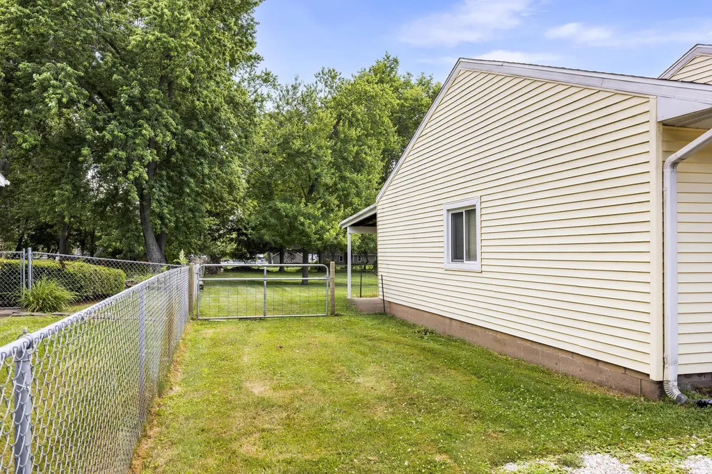 125 Oriole Drive Bedford Charter Township MI 49037