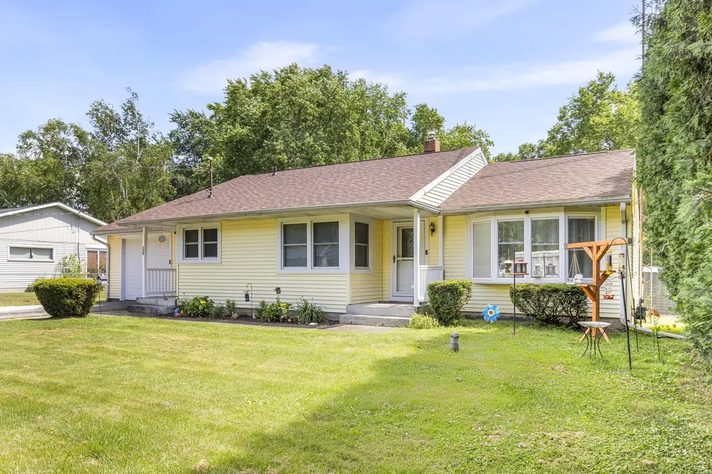 125 Oriole Drive Bedford Charter Township MI 49037