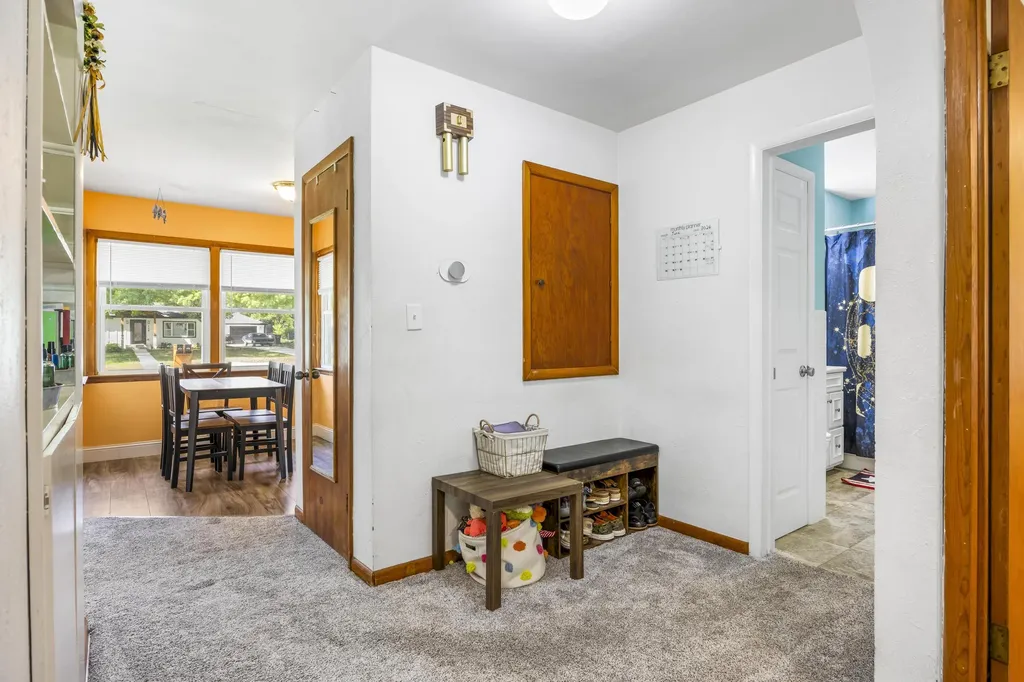 125 Oriole Drive Bedford Charter Township MI 49037