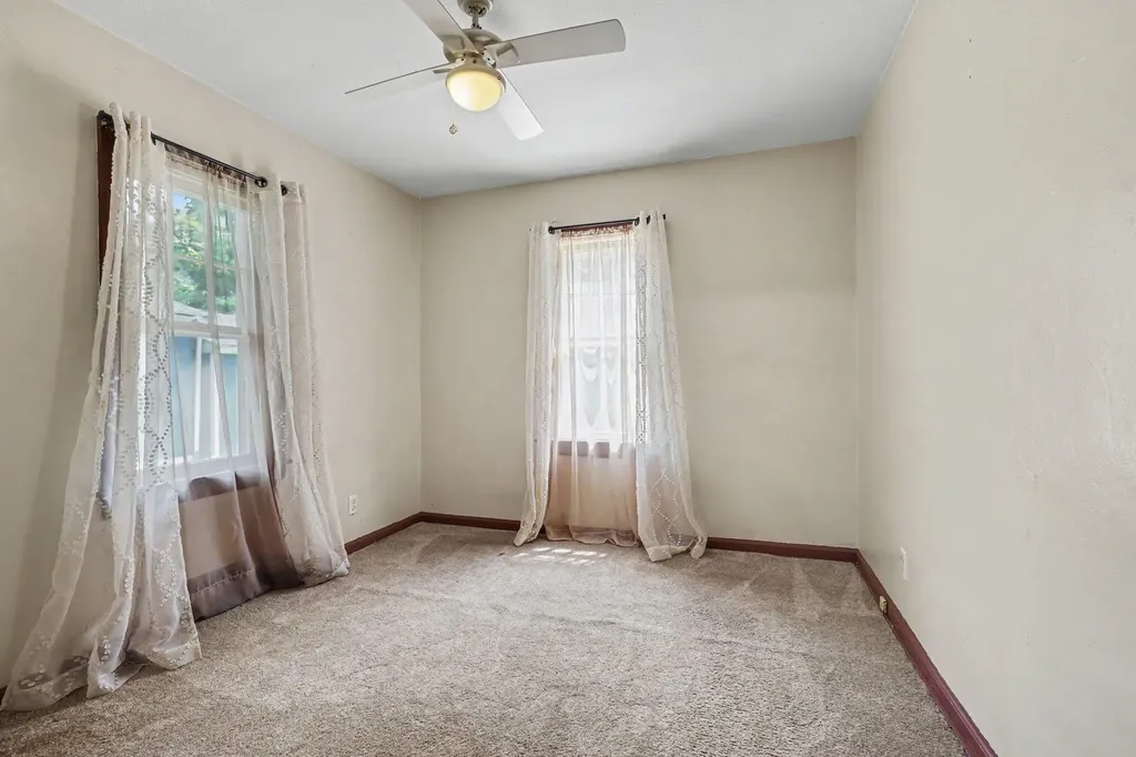 234 Laurel Drive Battle Creek City MI 49017