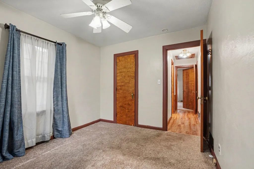 234 Laurel Drive Battle Creek City MI 49017