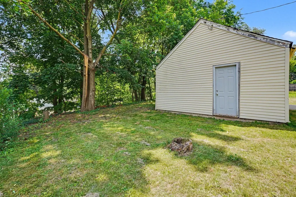 234 Laurel Drive Battle Creek City MI 49017