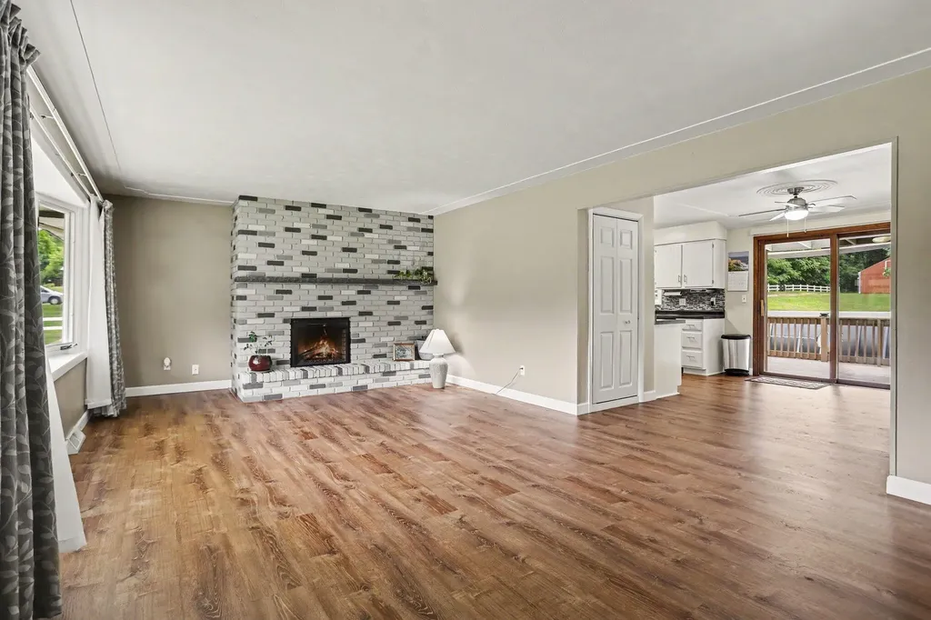 12885 S Drive N Convis Township MI 49014