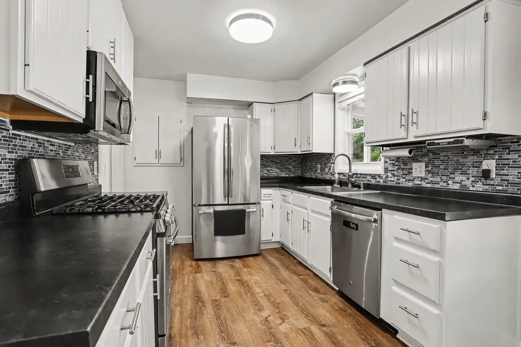 12885 S Drive N Convis Township MI 49014