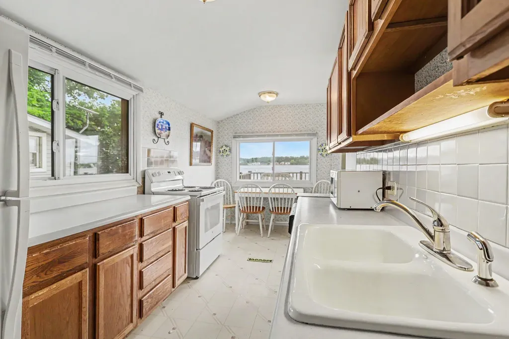 3281 Country Club Way Clarence Township MI 49224