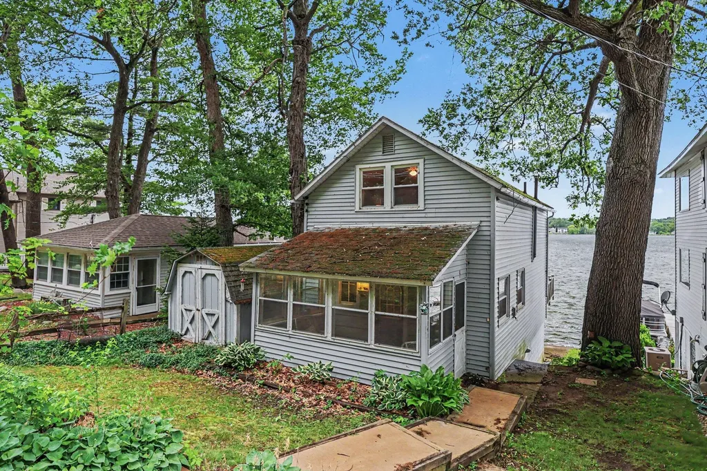3281 Country Club Way Clarence Township MI 49224