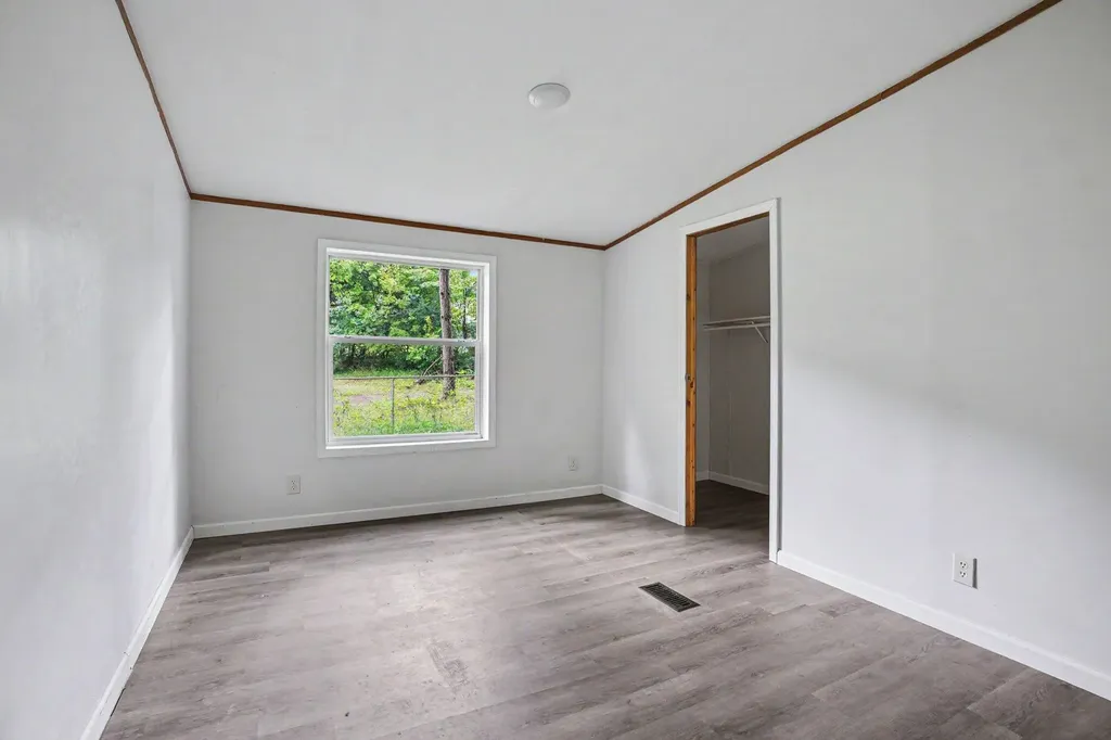 144 Peck Street Emmett Charter Township MI 49014