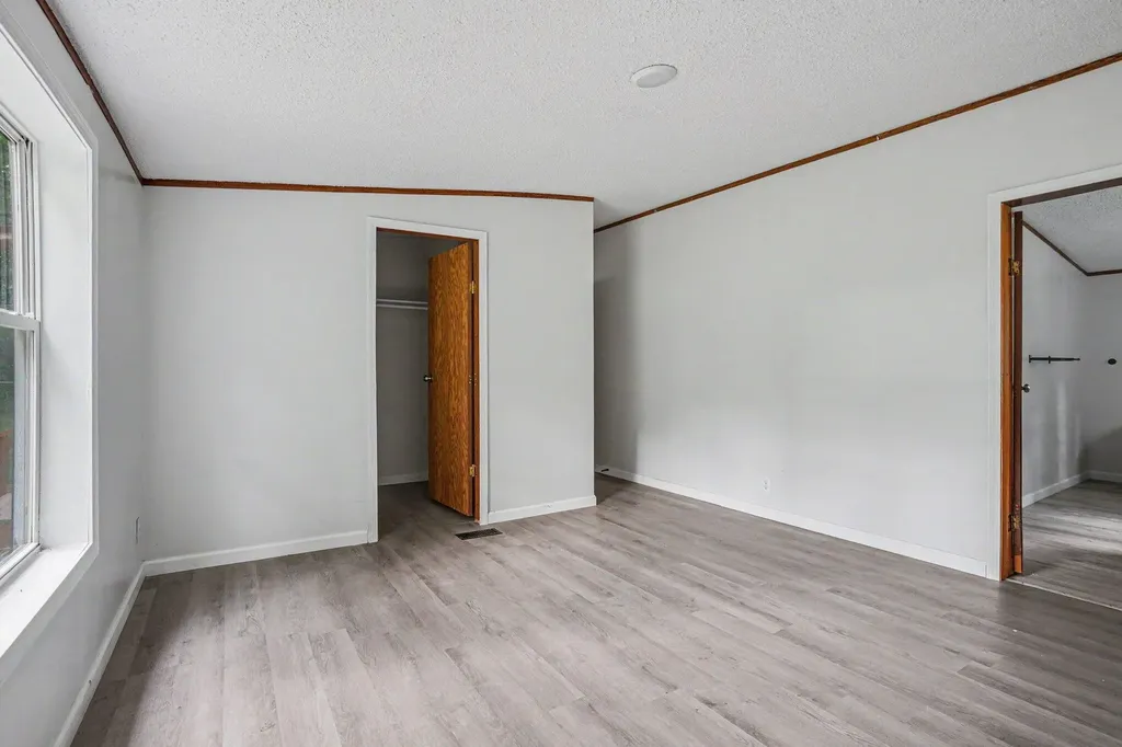 144 Peck Street Emmett Charter Township MI 49014