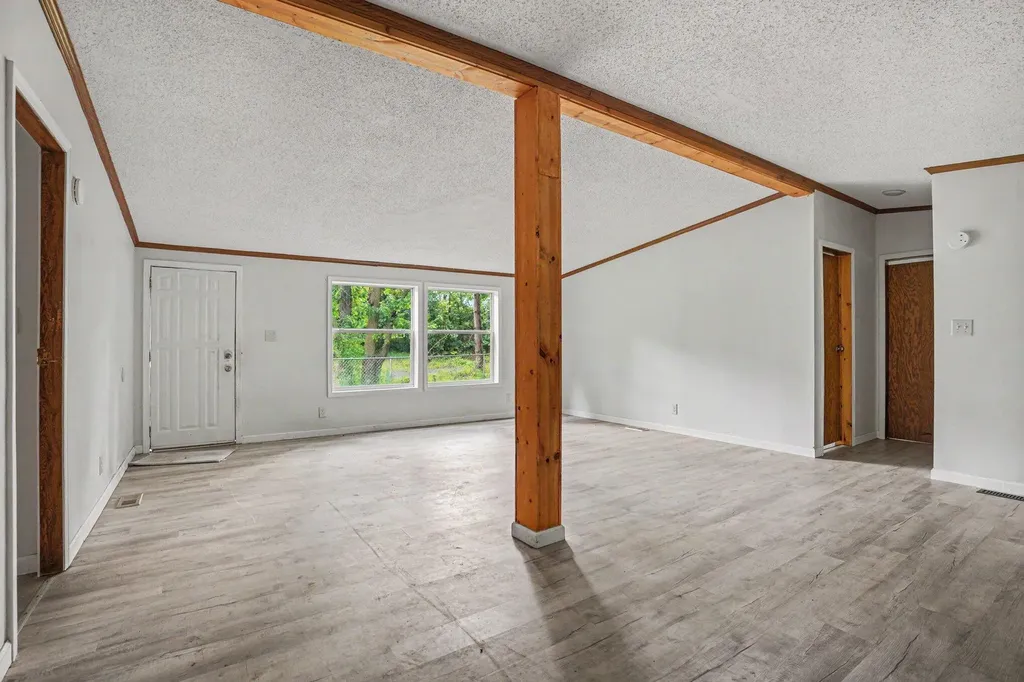 144 Peck Street Emmett Charter Township MI 49014