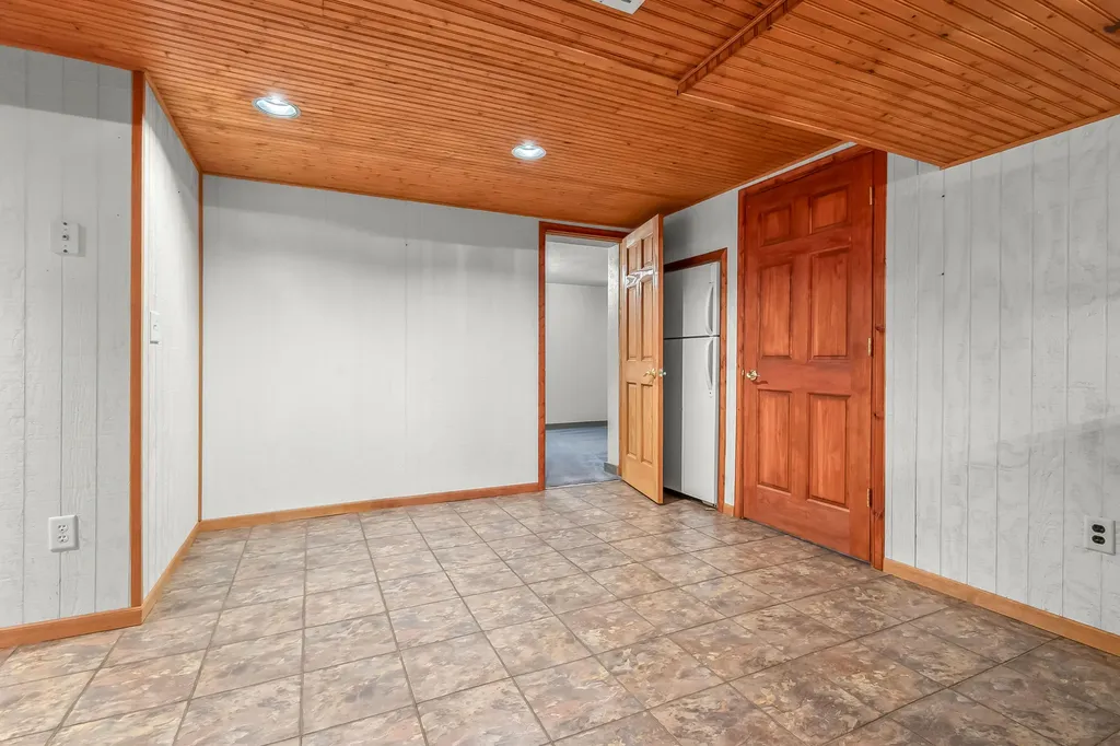 11971 Bradley Drive Somerset Township MI 49249