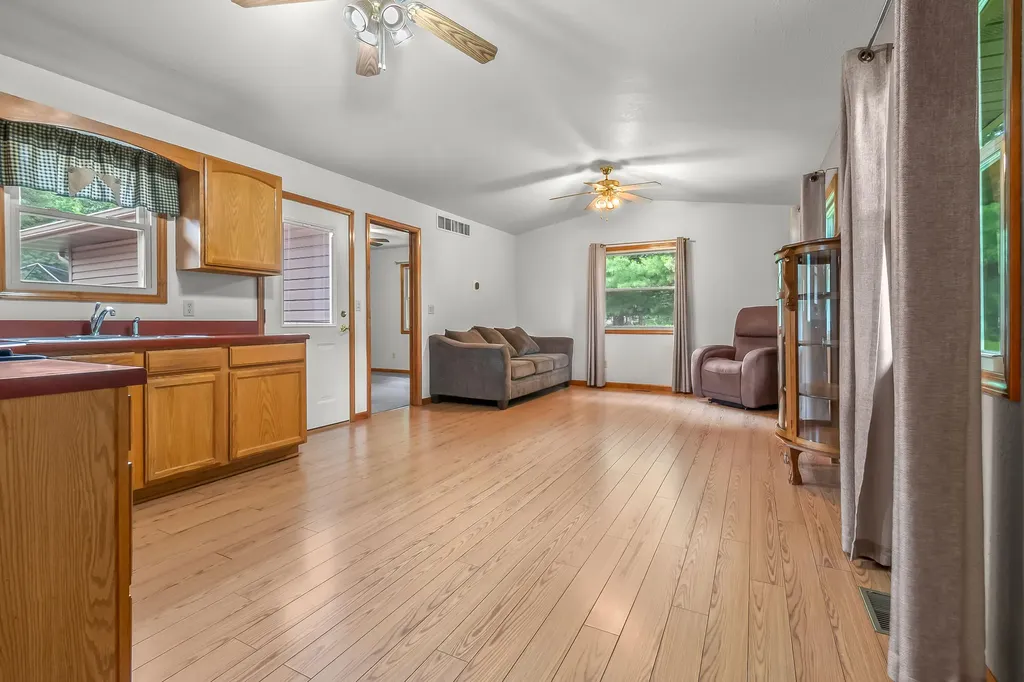 11971 Bradley Drive Somerset Township MI 49249