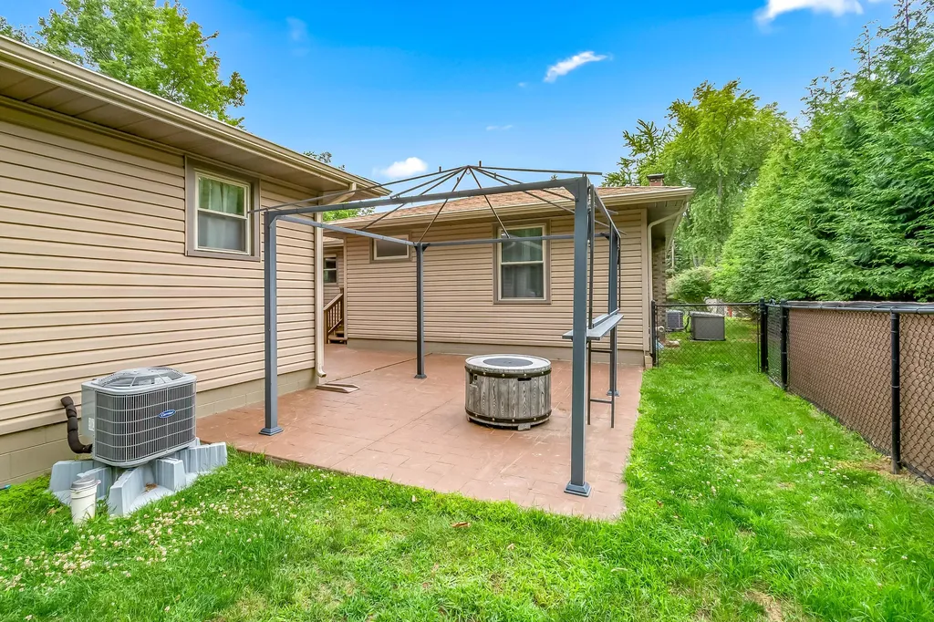 11971 Bradley Drive Somerset Township MI 49249