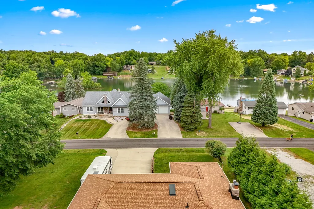 11971 Bradley Drive Somerset Township MI 49249