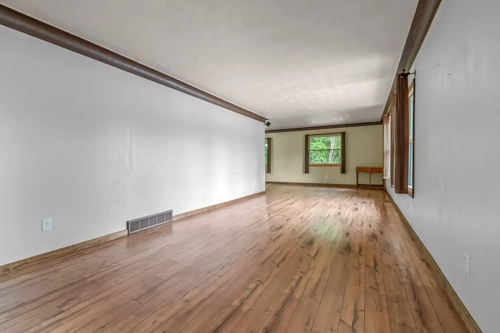 11971 Bradley Drive Somerset Township MI 49249