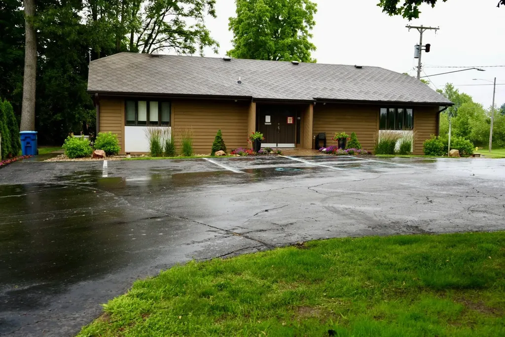 332 E Columbia Avenue E Battle Creek City MI 49015