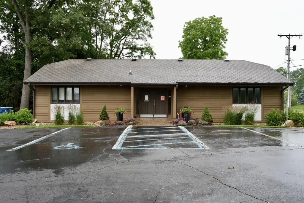 332 E Columbia Avenue E Battle Creek City MI 49015