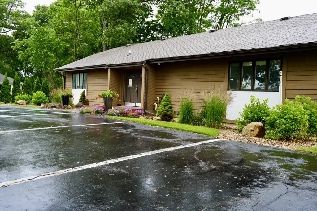 332 E Columbia Avenue E Battle Creek City MI 49015
