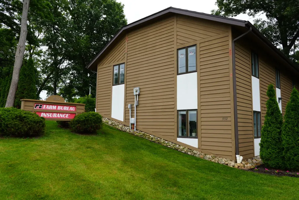 332 E Columbia Avenue E Battle Creek City MI 49015