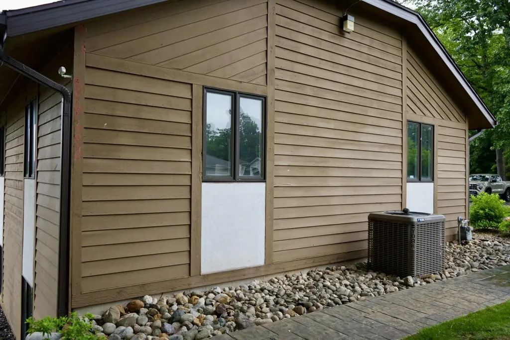 332 E Columbia Avenue E Battle Creek City MI 49015