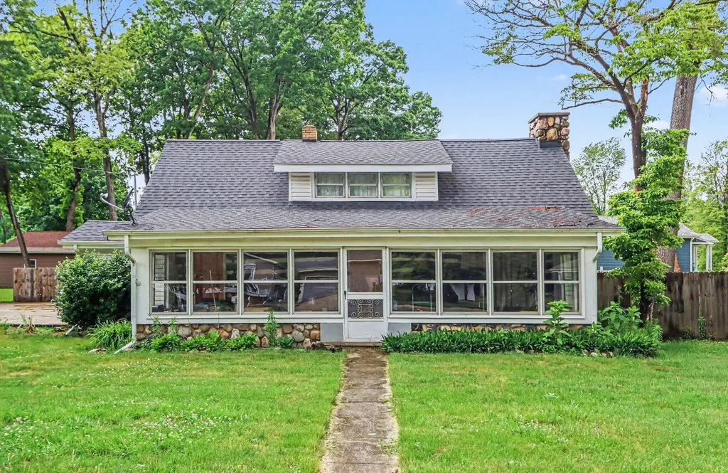 7763 Anway Drive Emmett Charter Township MI 49014