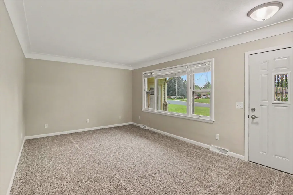 6083 Woodlea Drive Comstock Charter Township MI 49048