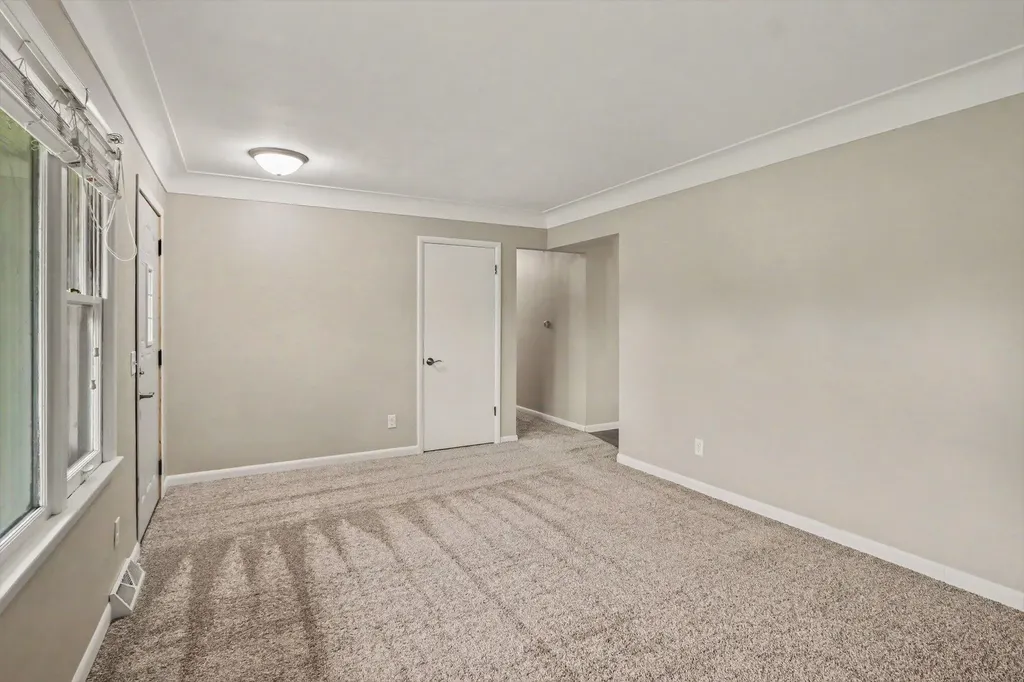 6083 Woodlea Drive Comstock Charter Township MI 49048