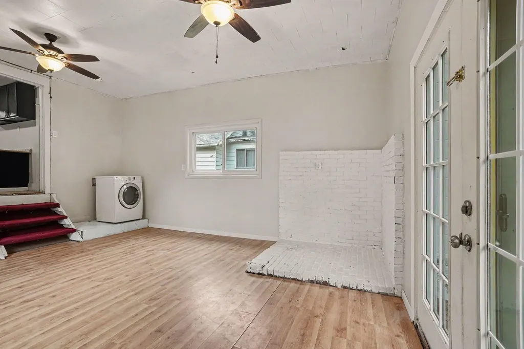 112 Sharon Avenue Pennfield Charter Township MI 49017