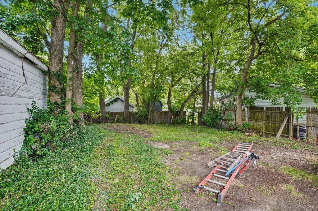 112 Sharon Avenue Pennfield Charter Township MI 49017