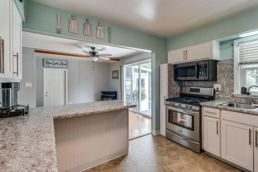 344 Lakeshore Drive Battle Creek City MI 49015