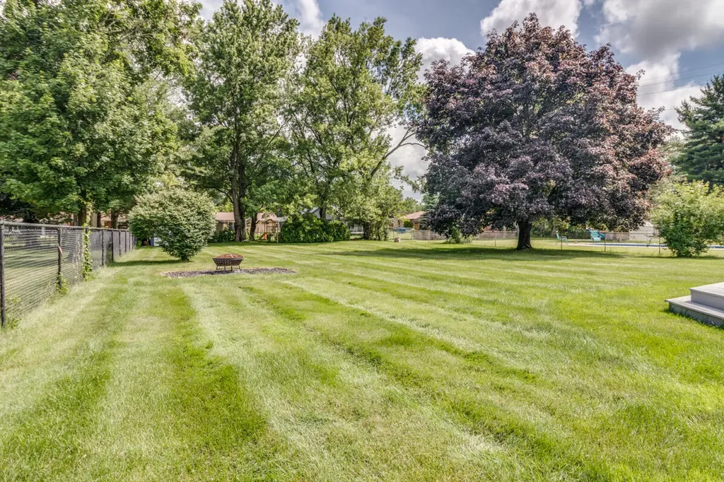 344 Lakeshore Drive Battle Creek City MI 49015