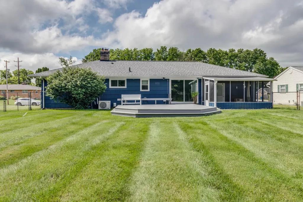 344 Lakeshore Drive Battle Creek City MI 49015